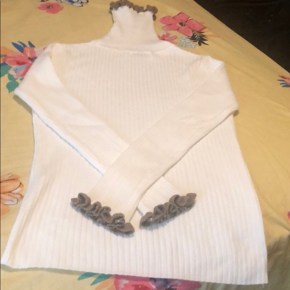 turtleneck sweater